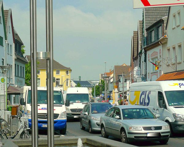 Verkehrsberuhigung+Hauptstraße-edae69d6-1920w